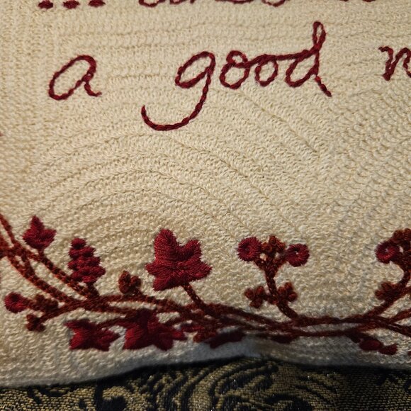 Pottery Barn '...and to all a good night' Lumbar Pillow, 9"x13" - Picture 3 of 5